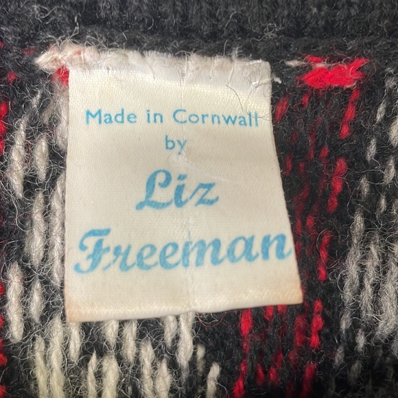 Vintage Pure Wool Sweater Cardigan - Picture 5 of 12